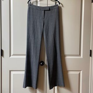 Tahari gray patterned trousers
